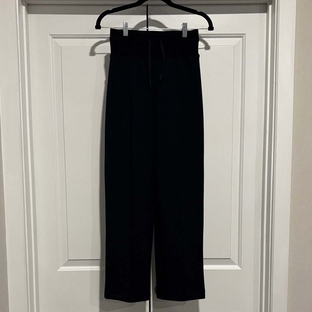 SPANX AirEssentials Straight Leg Pin Tuck Pants